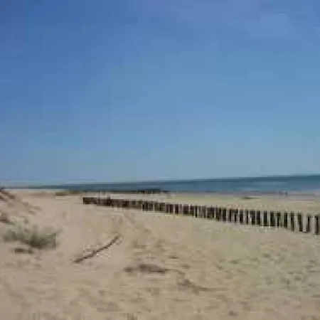 2 Etoiles - Piscine - Eebbhi