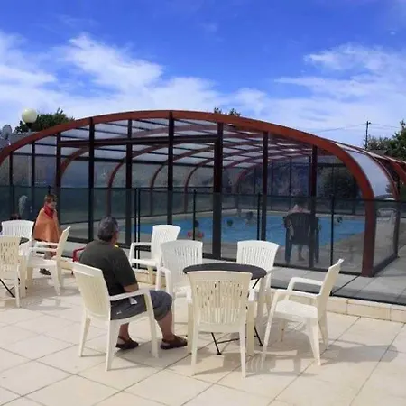 2 Etoiles - Piscine - Eebbi0 Saint-Denis-d'Oleron